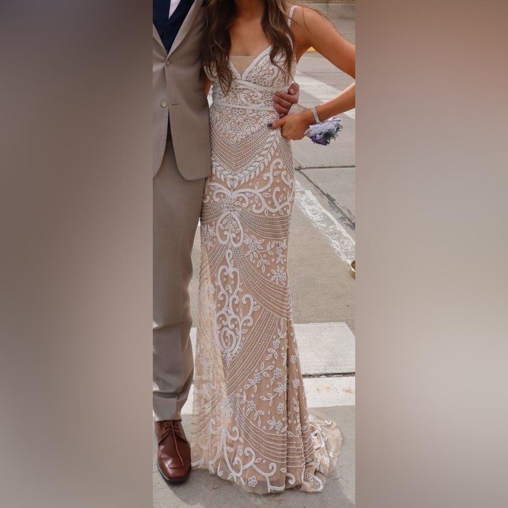 Sherri Hill Prom Dress - Picture 1 of 5
